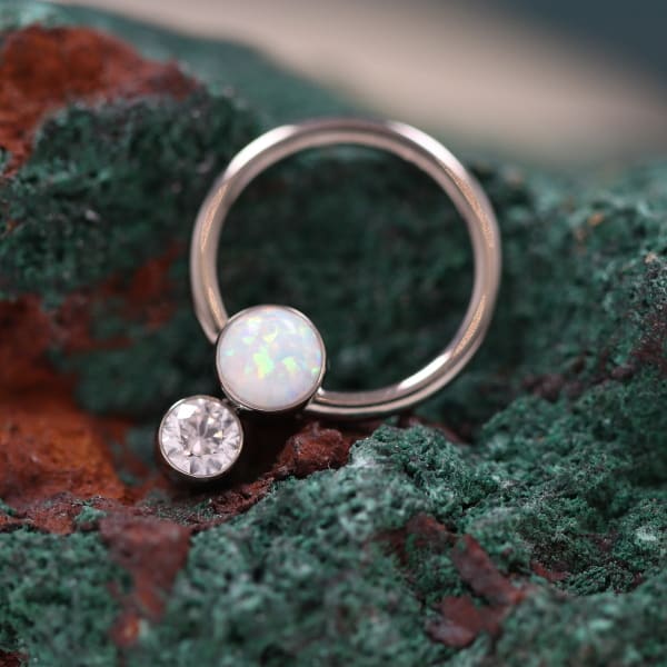 Bijoux captive - White CZ / Synthetic opal