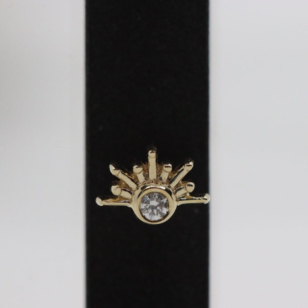 Live to Tell - White Diamond - YG