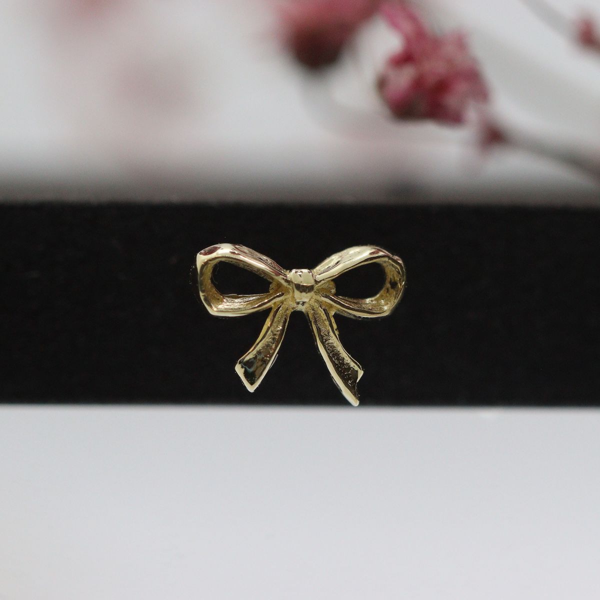Lovelee Bow 1 - YG
