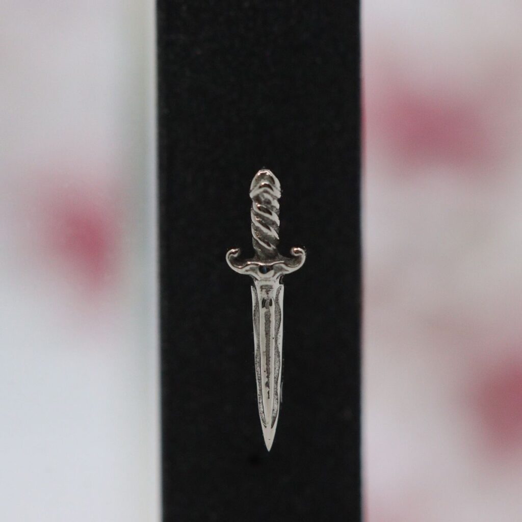 Straight Dagger - WG