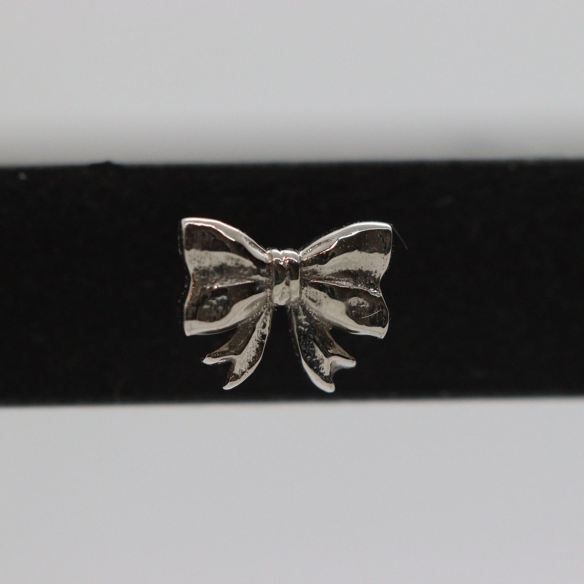 Lovelee Bow 2 - WG
