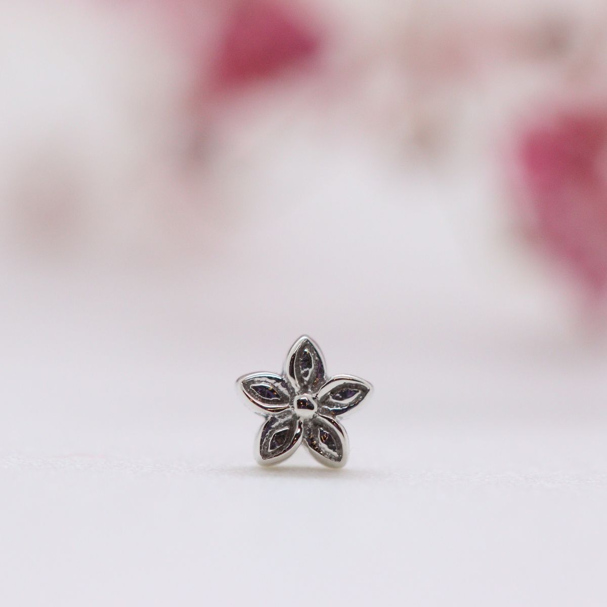BVLA - Hibiscus Flower - WG