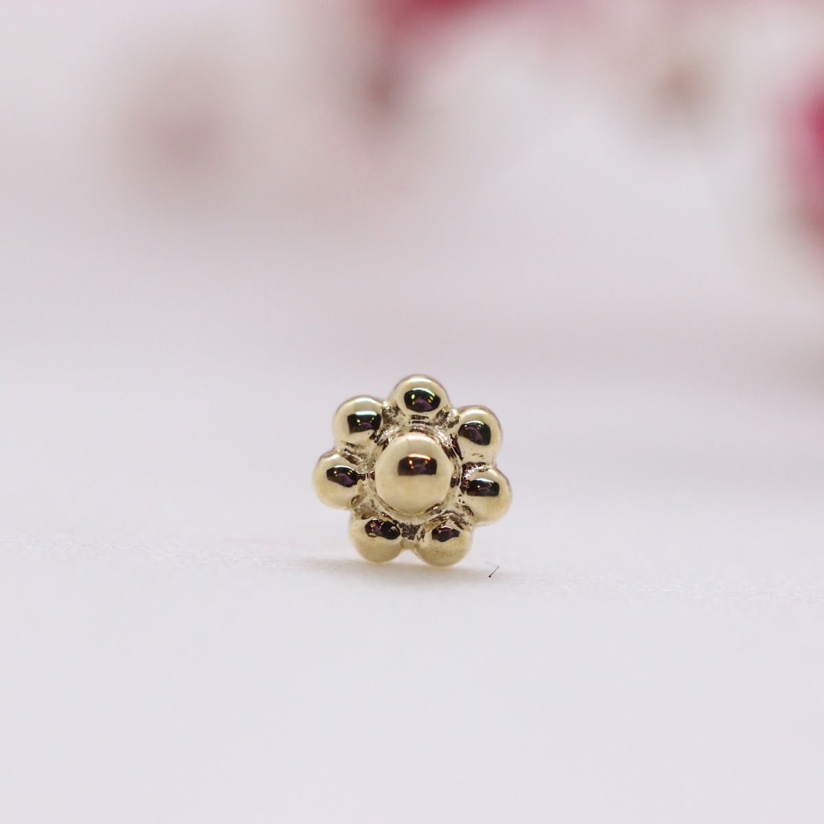 BVLA - 7-bead Flower Cluster - YG