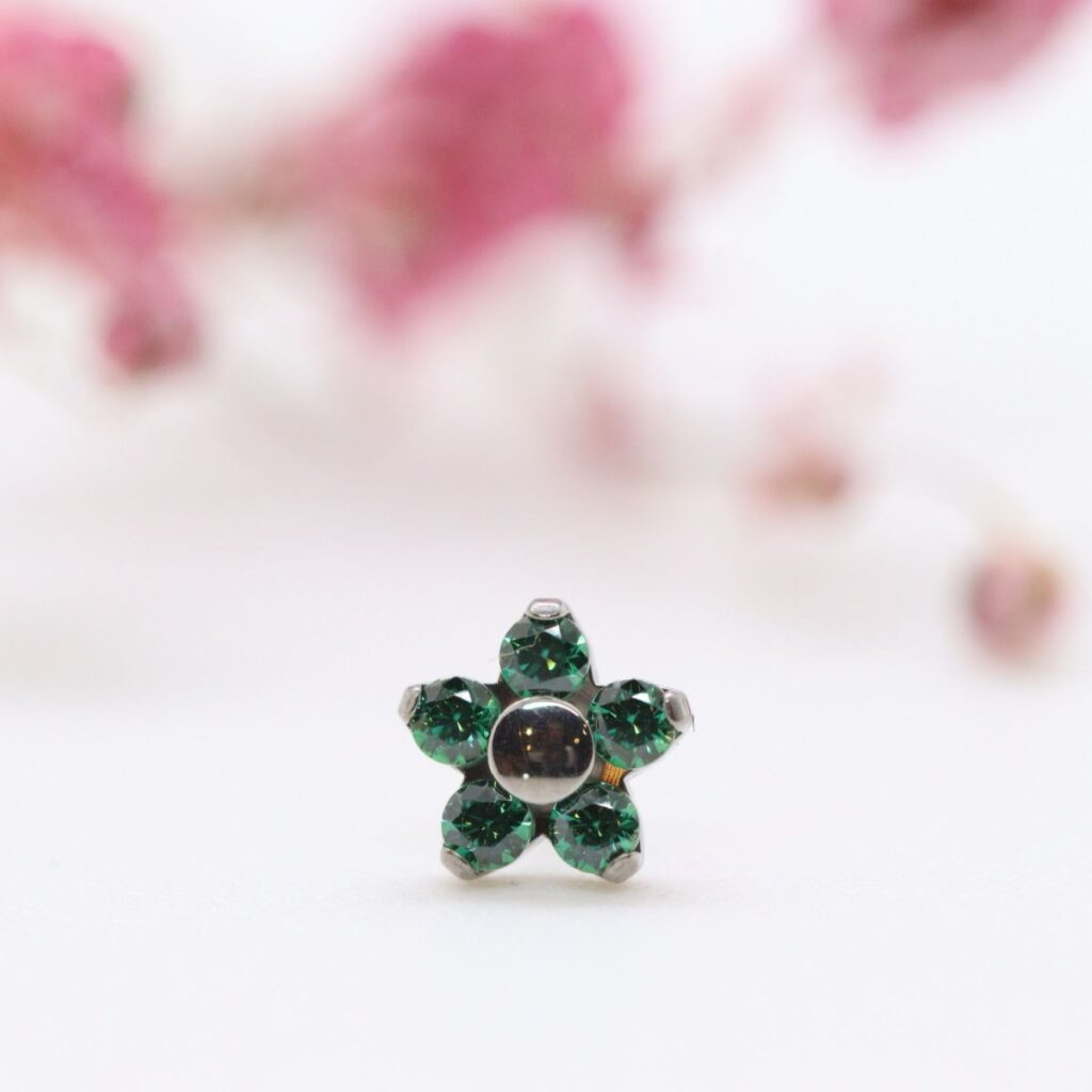 Flower end - Emerald