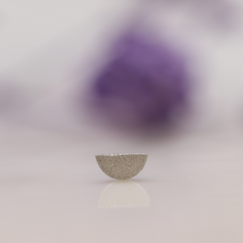 Bitty textured half full - WG