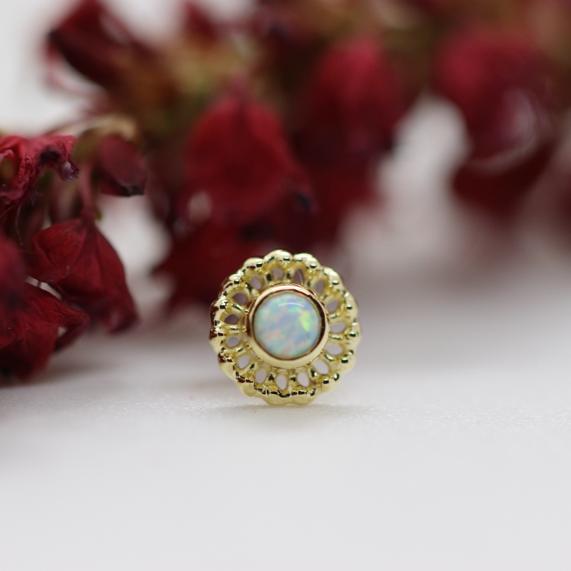 Virtue end - White Opal