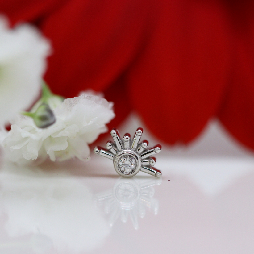 Live to Tell - White Diamond - WG